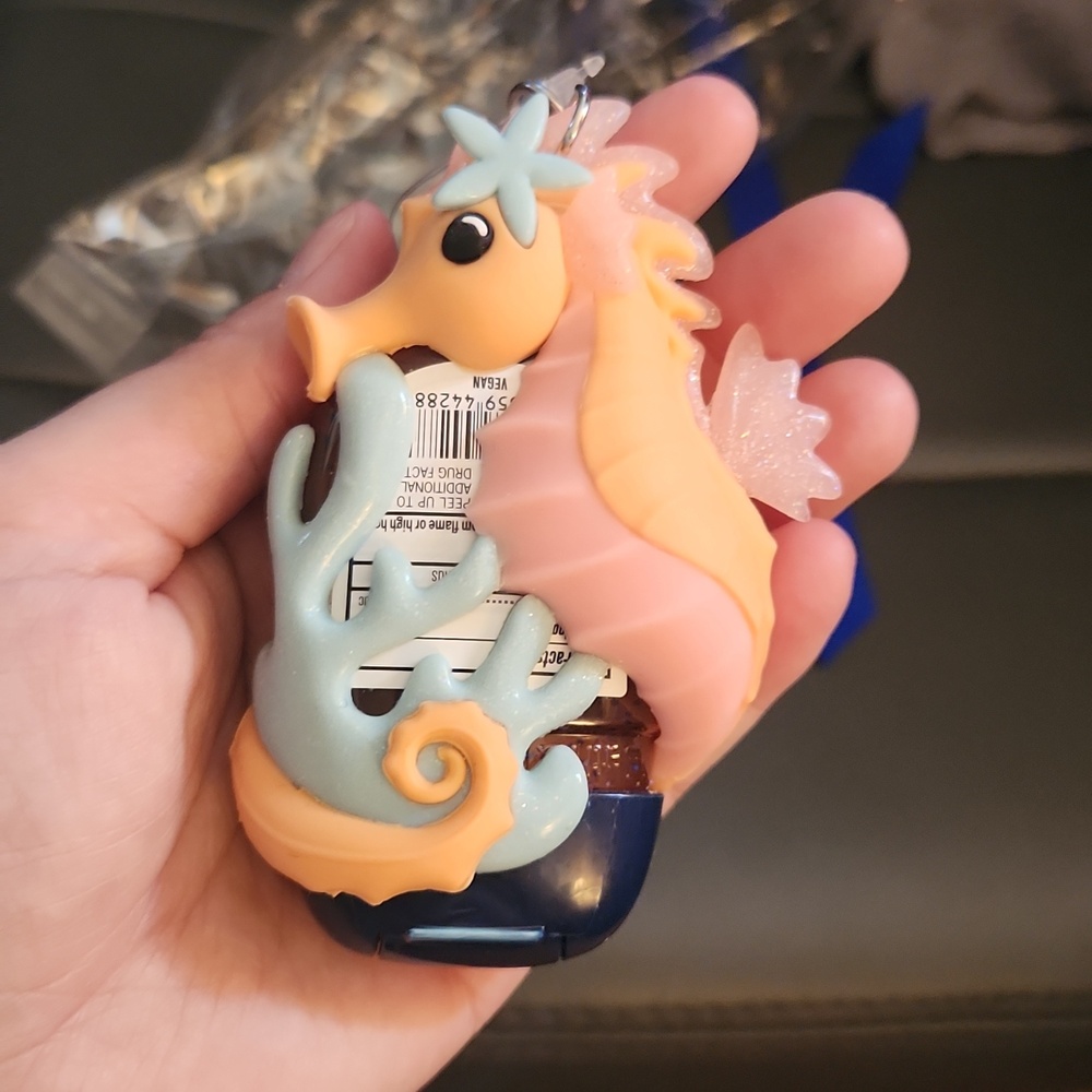 Bath & Body Works Seahorse Hand Santitizer Holder With Soap